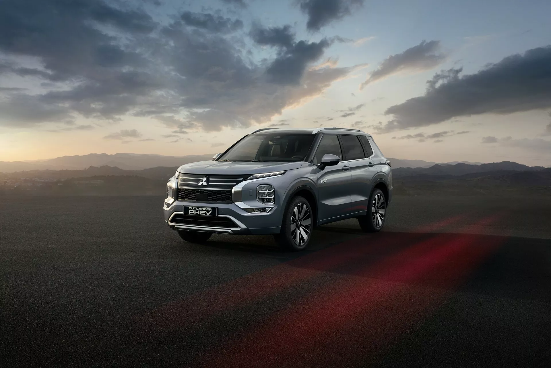 2025 Mitsubishi Outlander PHEV